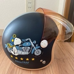【2/4まで希望】スヌーピー　レディース　ヘルメットの画像