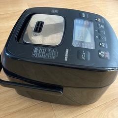 2020年製　炊飯器3合炊き　圧力IH アイリスオーヤマ　新品同様　
