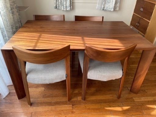 カリモク　ダイニングセット　ウォールナットナチュラル色