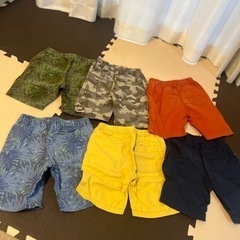 110サイズパンツ　GUユニクロの画像