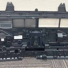 大幅値下げ！【新品未使用品】JF5/JF6系Nボックス 純正フロントグリル(黒)の画像