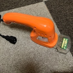 芝生　電気バリカンの画像