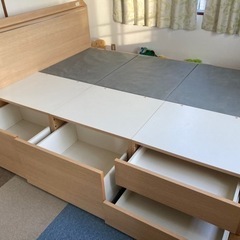 ☆受付終了☆【ダブルサイズ】大容量収納付きチェストベッドフレームの画像