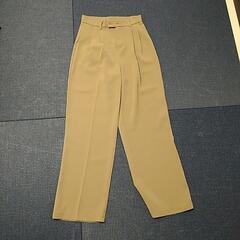 レディース　パンツ　カーキ　Ｓ