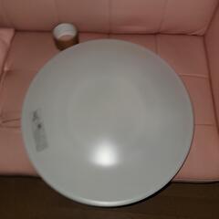 13日の連休明け処分します   TOSHIBA 照明器具