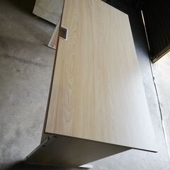 デスク　1100円で販売（131）の画像