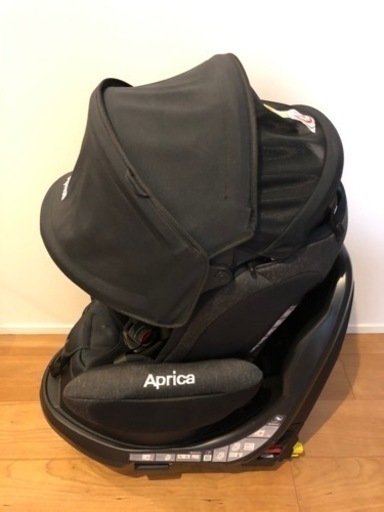 アップリカ フラディア グロウ ISOFIX スタンダード ピュアブラック