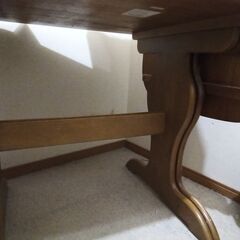 テーブル　の画像