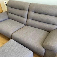 3人用ソファー　美品
