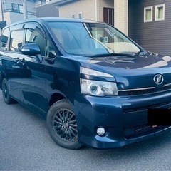 2012年式ヴォクシー、2年車付き、テレビ、ナビ、スライドドア、...