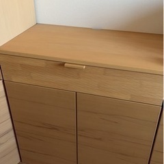 4/23まで【美品】カリモク家具 キャビネット①