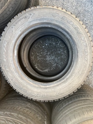 グッドイヤー　スタッドレス　245/65R17 中古タイヤ　2本セット