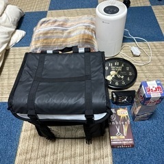 空気洗浄機　毛布　保冷リュック　ポケモン攻略本等