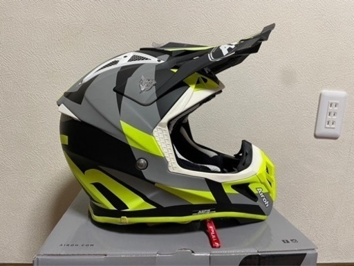 その他 AIROH Aviator ACE Trick