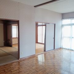 ★長野県岡谷市山手町貸家Ⅱ　敷礼0円・9DK+倉庫　諏訪湖一望・...