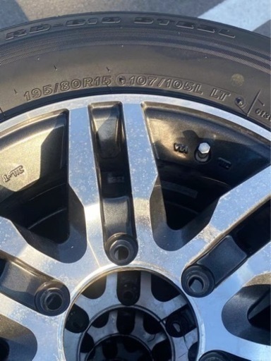 ハイエースタイヤ