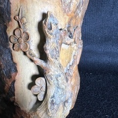 
掘り出しの骨董緑端渓彫刻梅鳥文刻 鑑賞石 天然石 鉱物 インテリア 置物 高さ19cmの画像