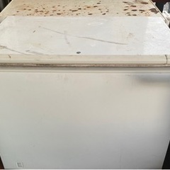 【無料】業務用冷凍庫　大型冷凍庫