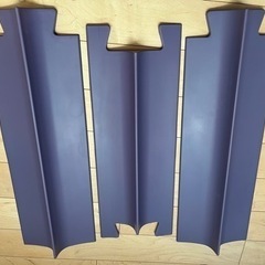 「マットレスのすきま対策 アイボリー(本体:紫) 20×165cm(20×60cm/2本、20×55cm/1本) 「すきまスペーサー」 ツインベッドのマットレスの隙間にぴったりフィット 3分割 専用カバー付きの画像