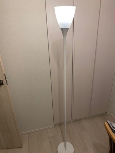 株式会社オーム電機 フロアスタンド