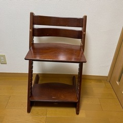 Stokke トリップトラップ チェアの画像