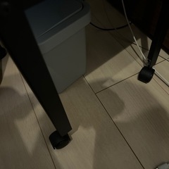 【IKEA サイドテーブル】 イケア KNARREVIK クナレヴィーク サイドテーブル, 37x28 cmの画像