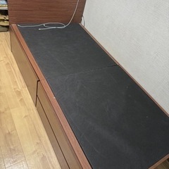 シングルベッド　収納付き　決定済み