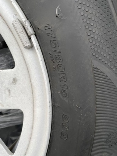 9.5部山！使用1ヶ月のみ！ジムニー スタッドレス タイヤホイールセット175/80/R15 ケンダ 2022製 pcd139.7 5
