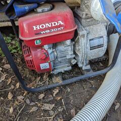 エンジンポンプ　ジャンク　部品取りの画像