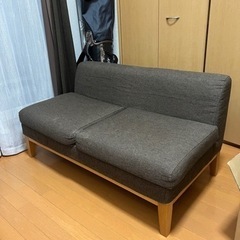 ソファーお2〜3人掛け　取りに来ていただける方でお願いします