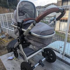 ほぼ未使用 kinderkraft moov