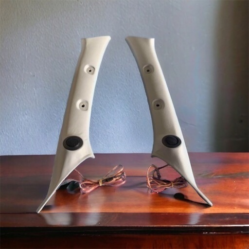 お譲り先決定‼️‼️ハイエース　Aピラー　ツイーター　埋め込み式