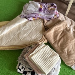 敷パット マット 掛け布団 クッションカバー  ラグの画像