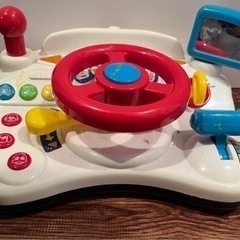 お早めに！パトカー運転おもちゃ