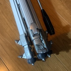 カメラ　ビデオカメラ　三脚の画像