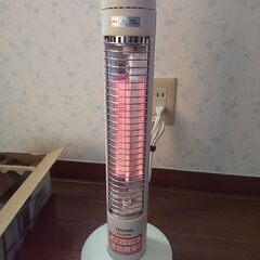 TEKNOS　ミニカーボンヒーター CH-305M　箱・取扱説明書付き