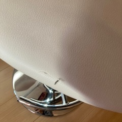 座面が広いカウンターチェア 高さ調整可能の画像