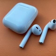 アップル　エアーポッズ　第二世代の画像