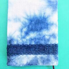 文庫本カバー　藍染 刺繍付きBook cover indigo（...