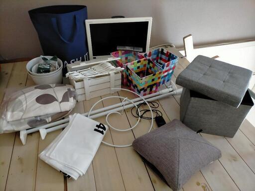 AQUOSテレビ＆押し入れ突っ張り棒…他