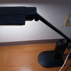デスクライト　机用電灯