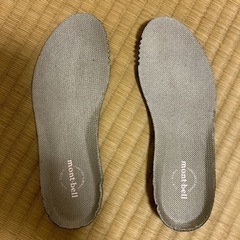 キッズ　モンベル登山靴　19センチの画像