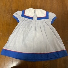 ディズニーランド　35年くらい前の子供服の画像