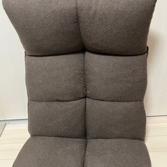 角度調節が細かく調節できる座椅子差し上げます。の画像