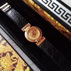 VERSACE　時計