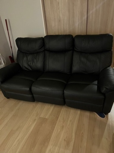 電動リクライニングソファー