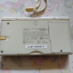 Nintendo　DSLite　ホワイト　USG-001　ACアダプター付の画像