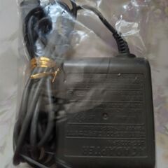 Nintendo　DSLite　ホワイト　USG-001　ACアダプター付の画像