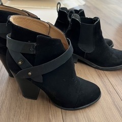 ショートブーツ2足セットの画像