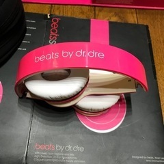 レア beats Solo HD PINK ビーツ ヘッドフォン ヘッドホン 限定カラー 完動品の画像